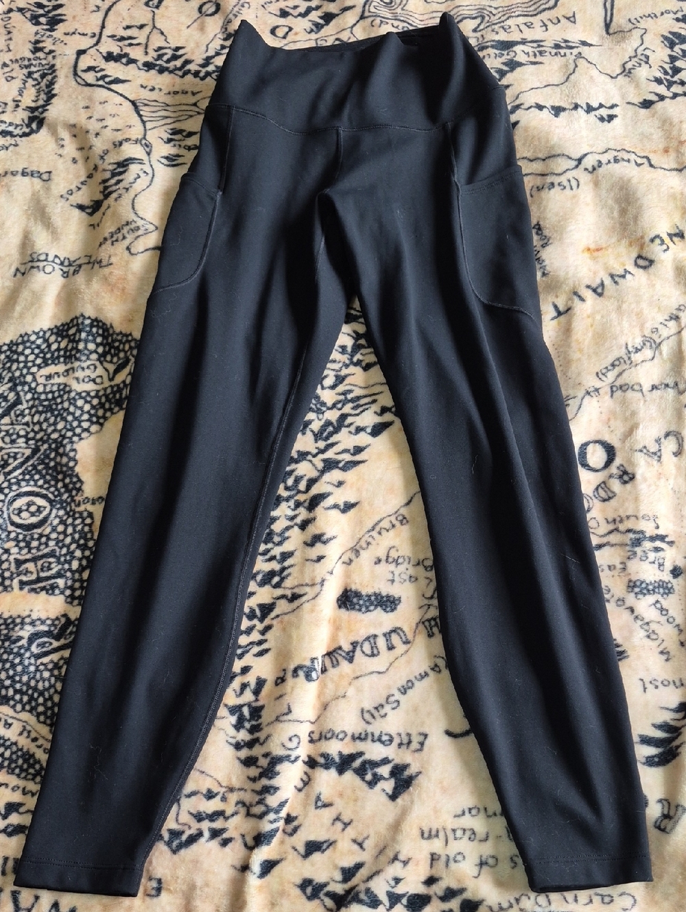 Nike One Size Small Dri-Fit Black Athletic Leggings Soft Stretchy Pockets